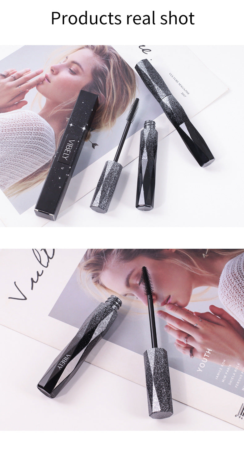 Waterproof And Sweatproof 4D Mascara