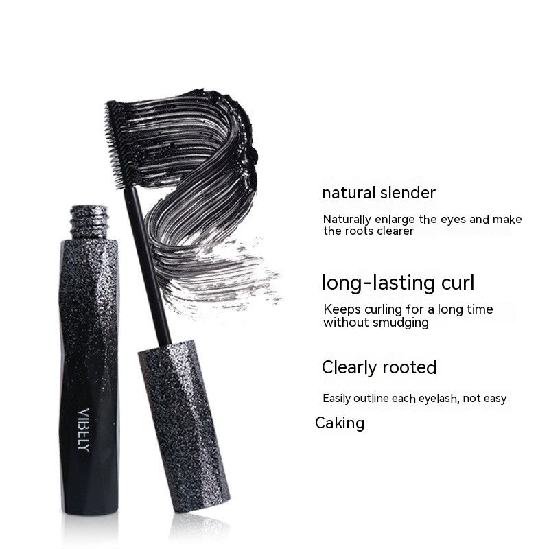 Waterproof And Sweatproof 4D Mascara