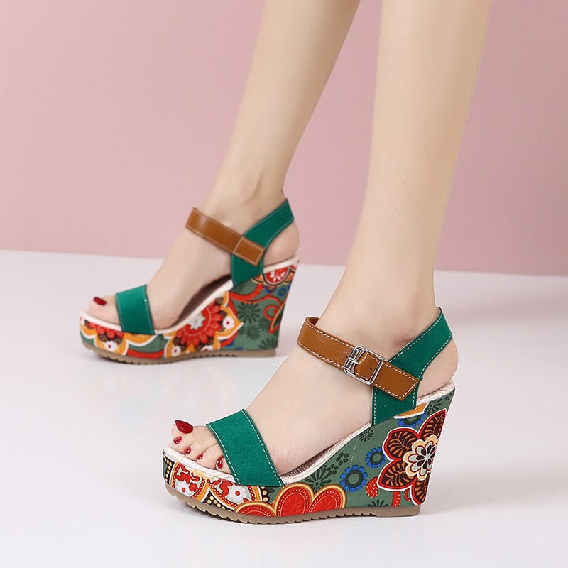 Fashion Flowers Embroidered High Wedge Platform Buckle Shoes