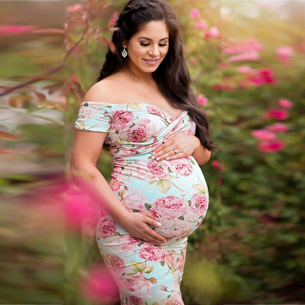 Vestido de maternidad de manga corta con escote en V cruzado