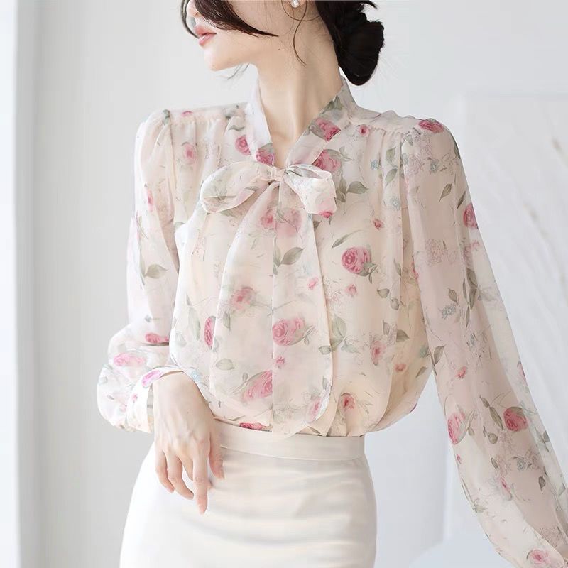 Fairy Puff Sleeve Women's SpringSummer New V-neck Design Fresh Sweet Gentle Long Sleeve Shirt