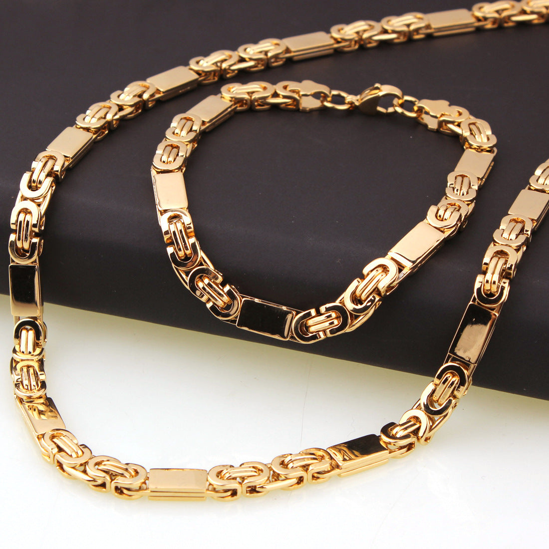 Fashion Stainless Steel Titanium Steel Golden Link Necklace Bracelet Set