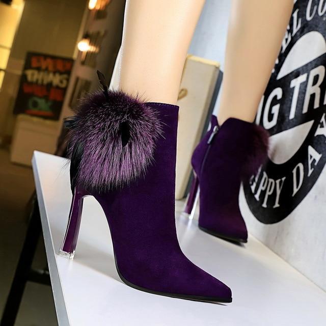 Pointed rabbit fur boots