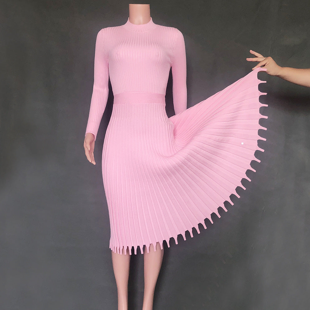 Knit solid color pleated dress