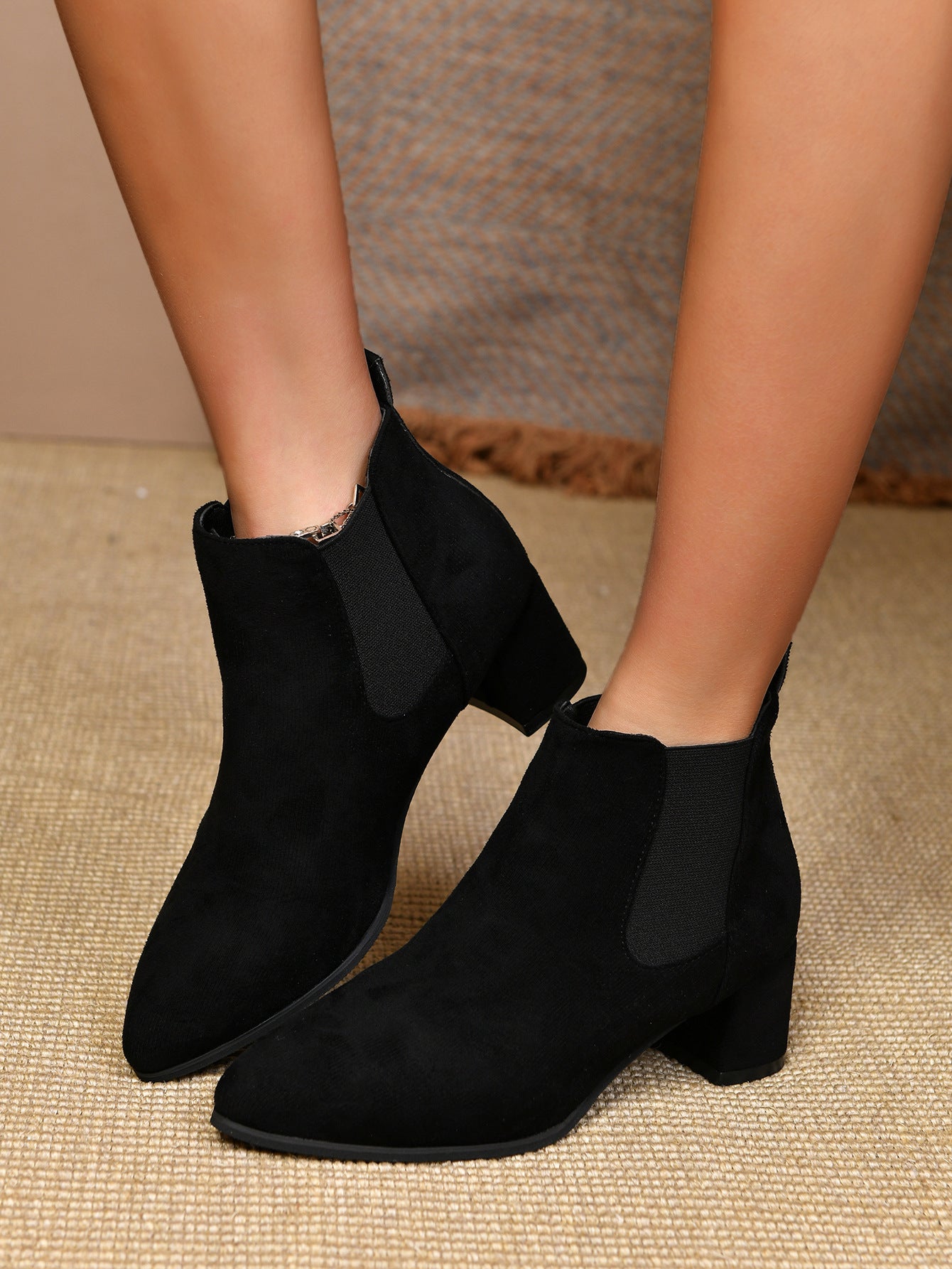 Women's Chunky Heel Pointed Plus Size Ankle Boots