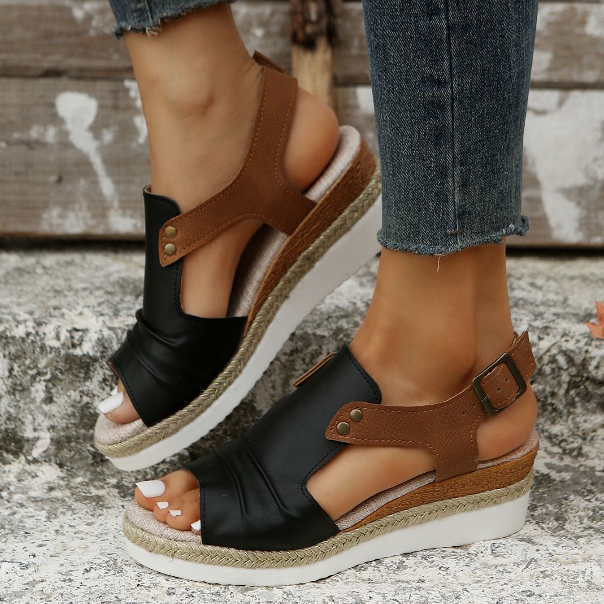 Fish Mouth Wedges Sandals With Straw Design Peep Toe Buckle