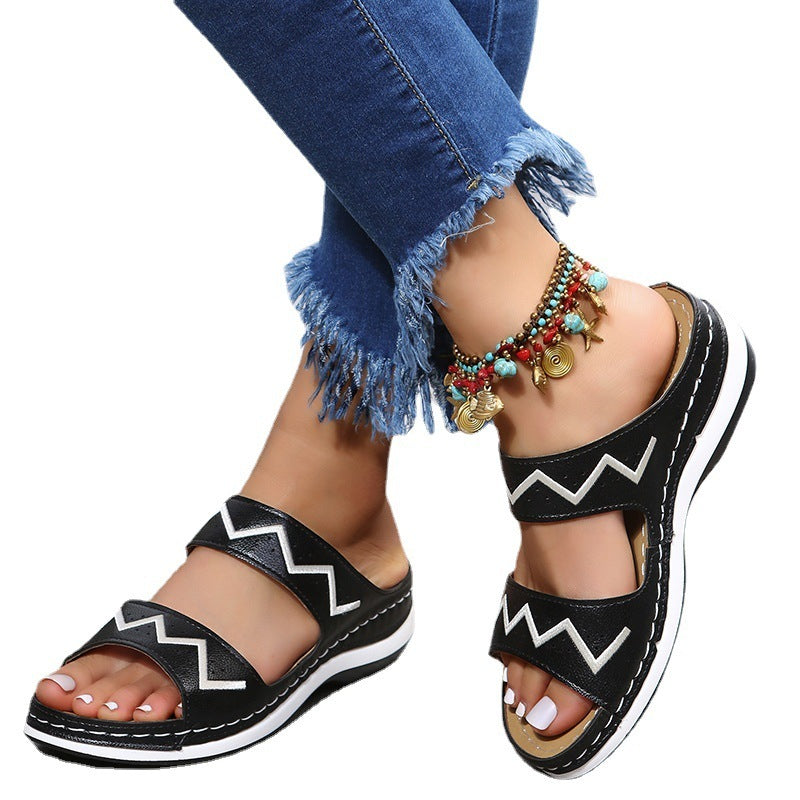 Mid-Heel Embroidered Wedge Lightweight Sandals