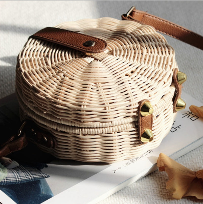 Round Rattan Bag