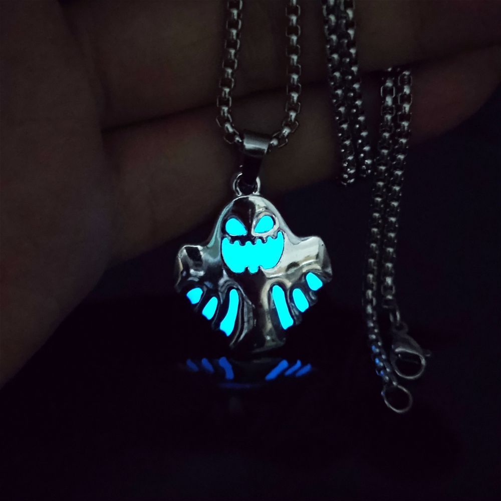 Luminous Ghost Pendant Halloween Necklace