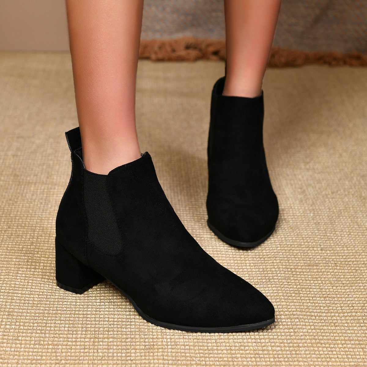 Women's Chunky Heel Pointed Plus Size Ankle Boots