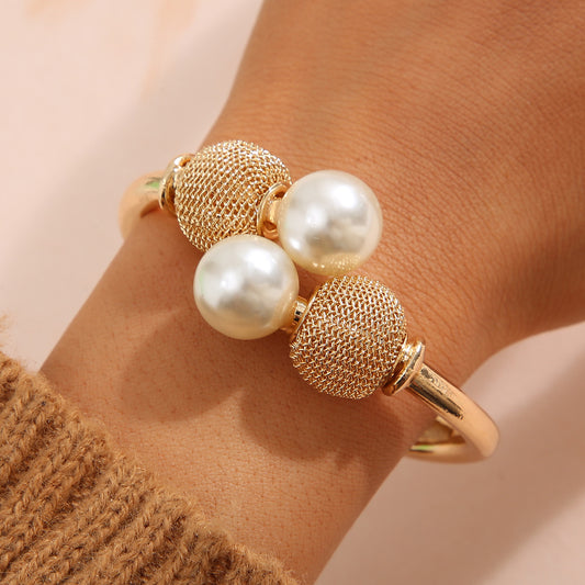 Women's Fashion Personality Stylish Retro Minimalism Temperament Pearl Alloy Bracelet