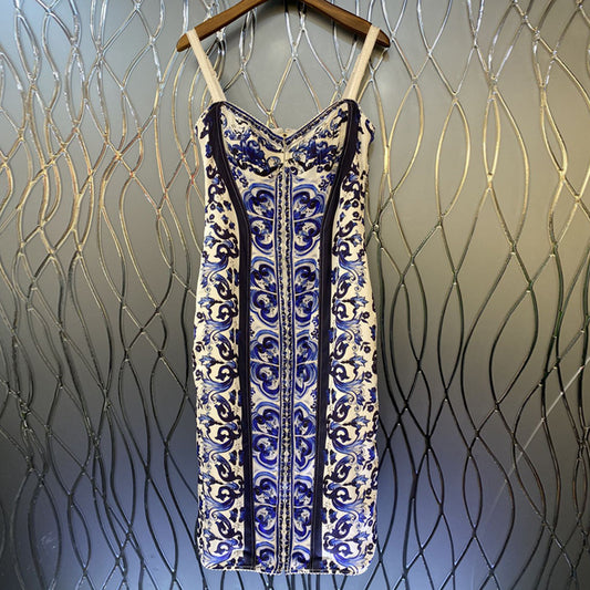 Vintage Blue And White Porcelain Print V-Neck Sleeveless Body Dress