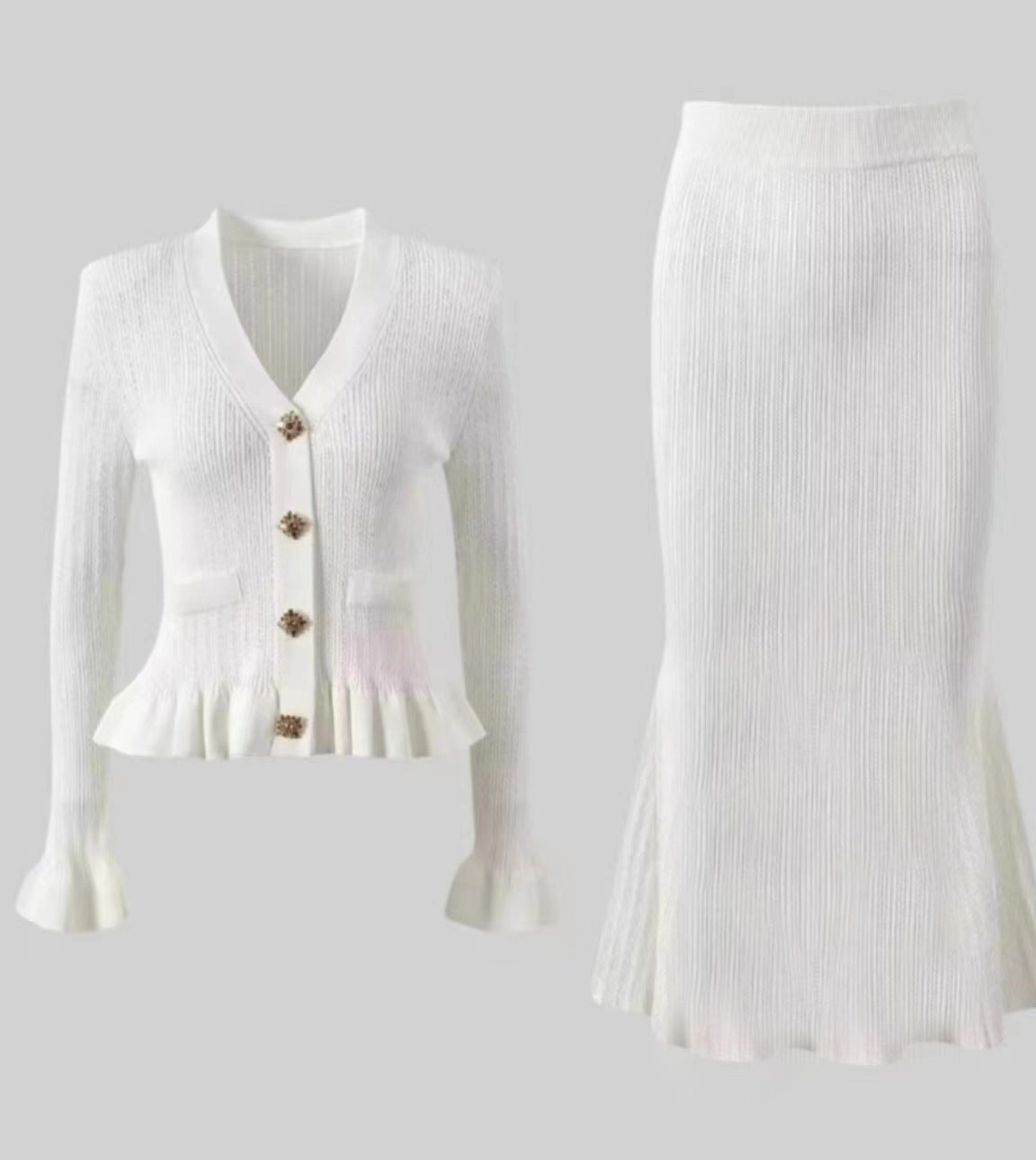 Ruffled V-neck Hip With A Set Of Suit