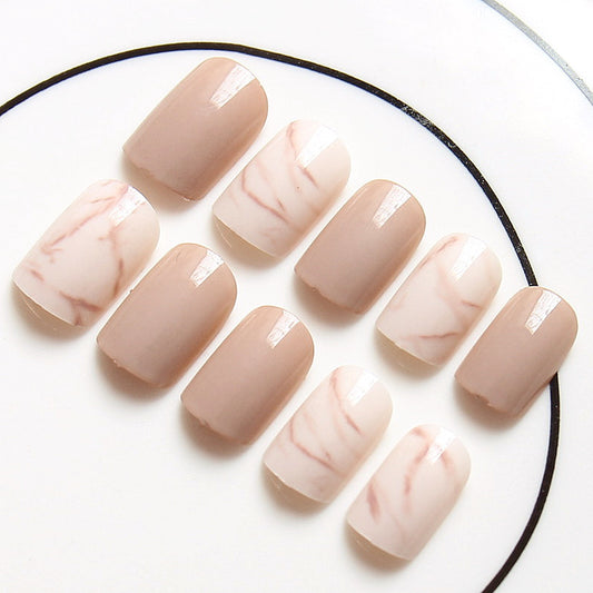 Light Khaki Smudge Nails