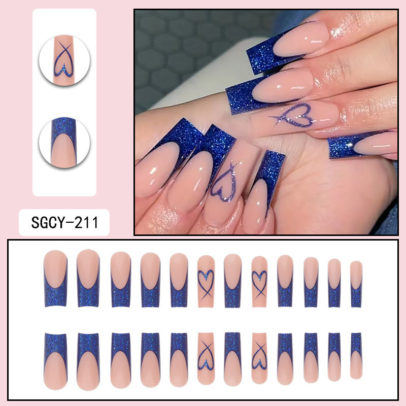 Style Hot Girl Wear Nail Tip