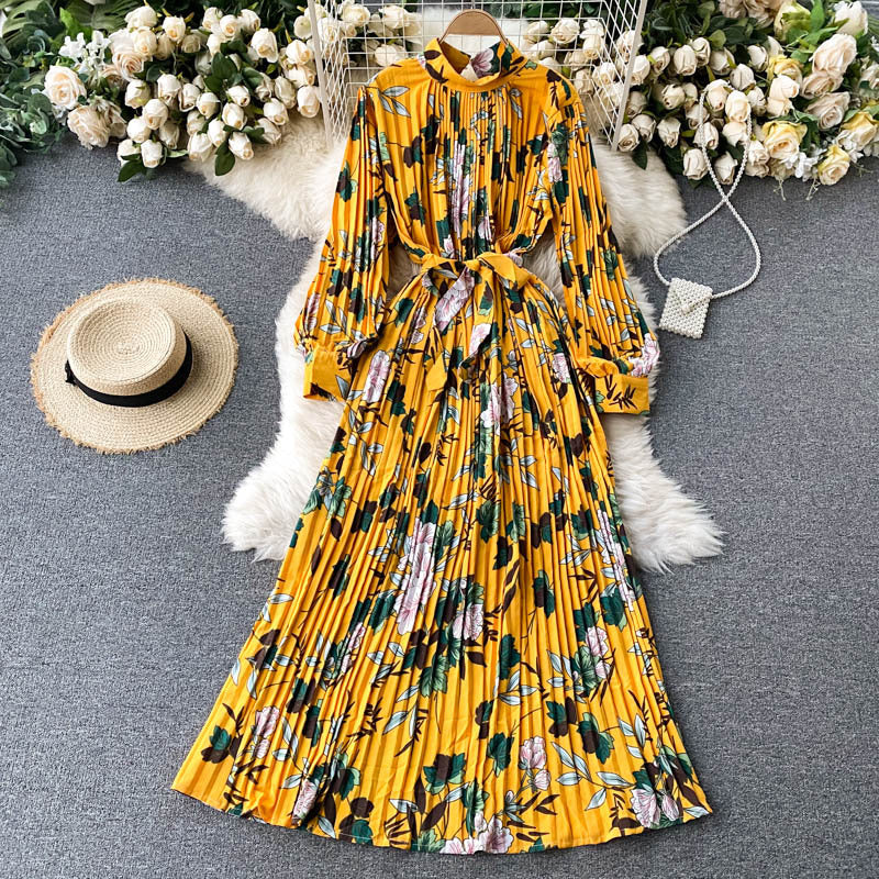 Retro Printing Pleated Long Dress