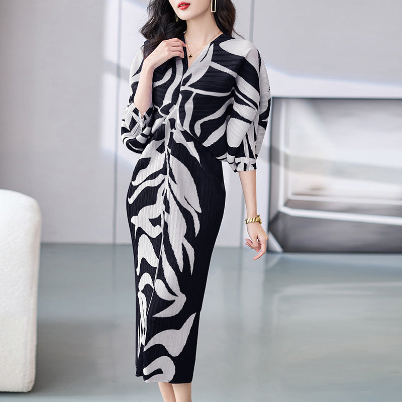 Fashion V-neck Bat Three-quarter Sleeve  Style Formal Dress