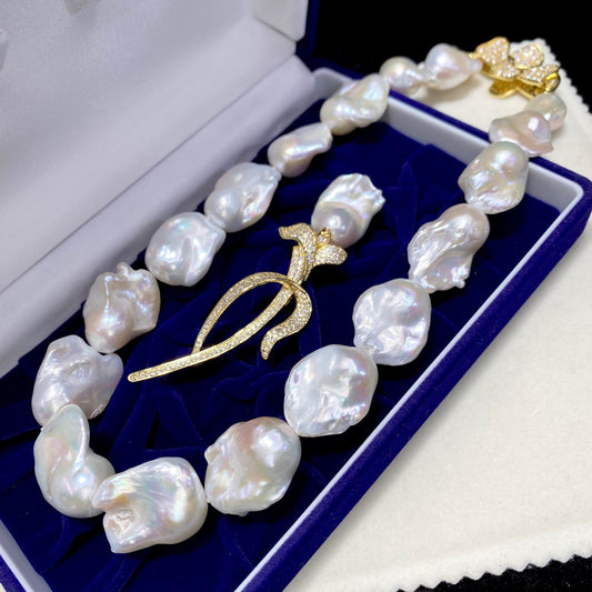 Natural Large Particle Baroque Shaped Freshwater Pearl Necklace For Women