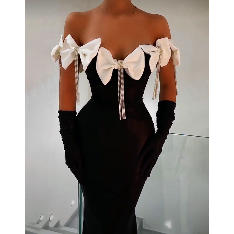 Vestido con top de tubo y lazo con borlas y diamantes de imitación blancos