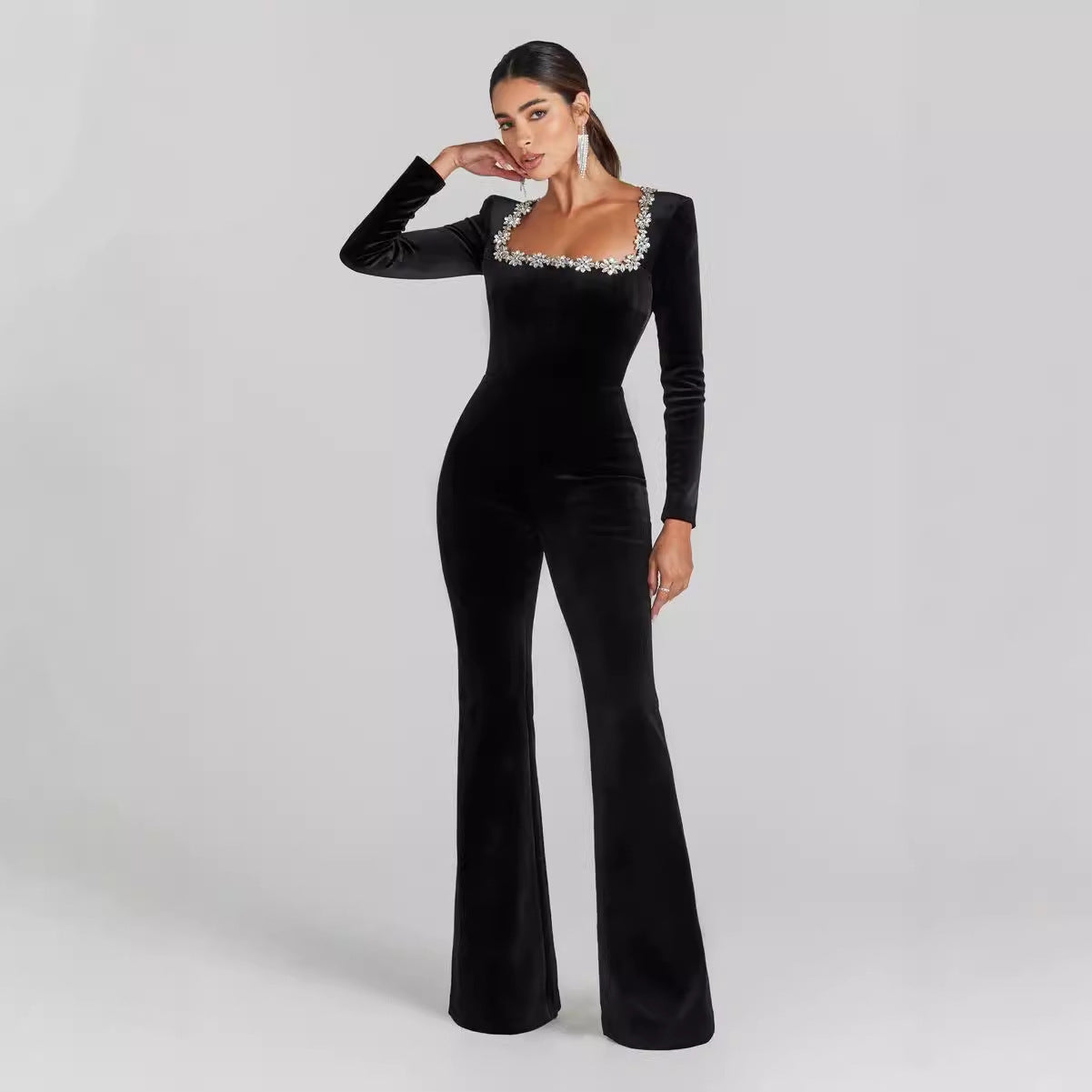 Diamond-encrusted Square Collar Long Sleeve Flared Jumpsuit