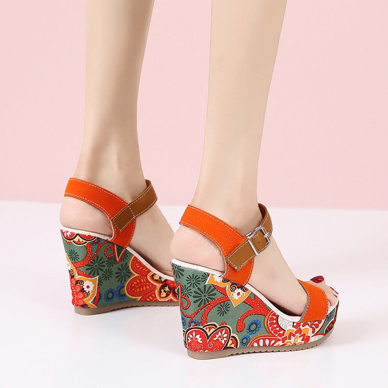 Fashion Flowers Embroidered High Wedge Platform Buckle Shoes