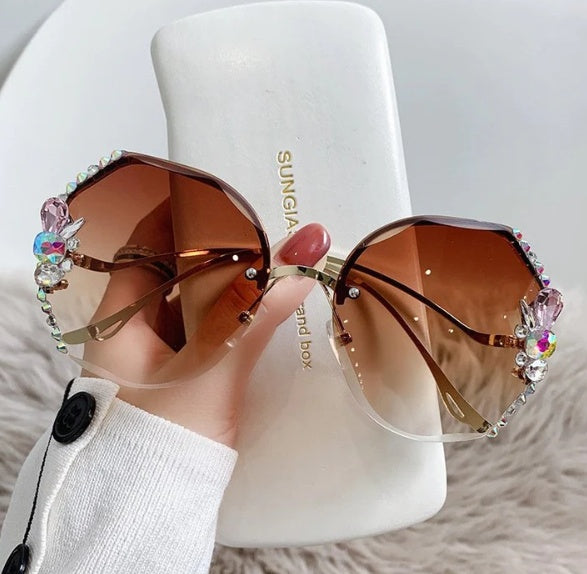 Gafas de sol creativas resistentes a los rayos UV con diamantes de imitación