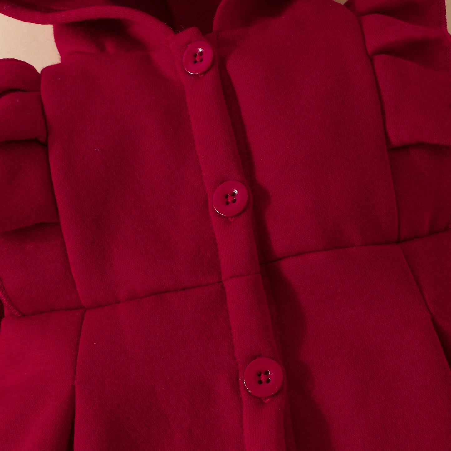 Manteau rembourré à manches longues et à capuche