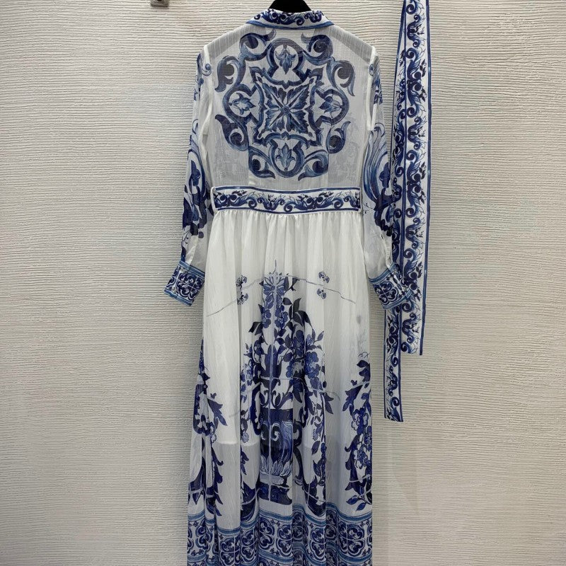 Blue And White Porcelain Printed Long Sleeve Big Hem Waist Slimming Dress