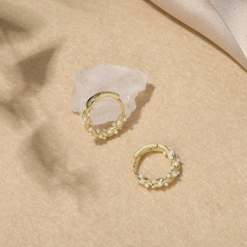 French Wrapped Pearl Ring Earrings For Women, With A Light Luxury Temperament And A High-end Feel. Earrings Buckle