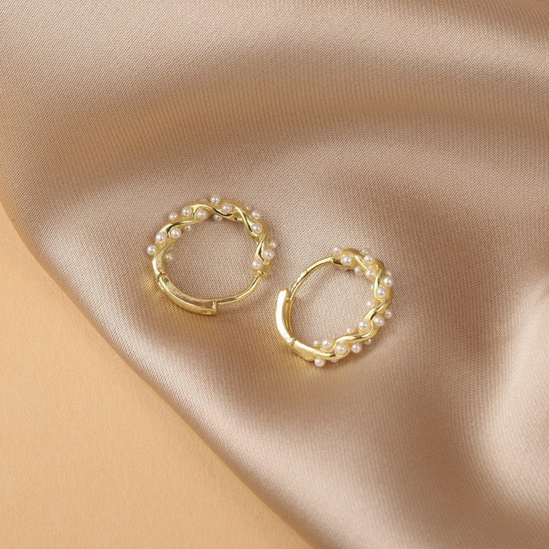 French Wrapped Pearl Ring Earrings For Women, With A Light Luxury Temperament And A High-end Feel. Earrings Buckle