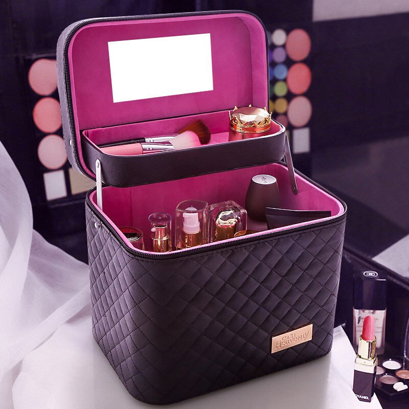 Large Capacity Portable Cosmetic Storage Box